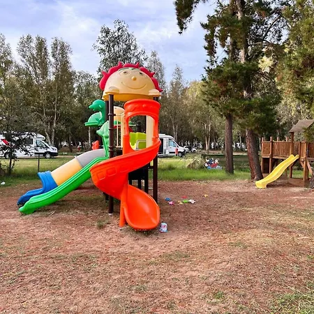 בית נופש Iscrixedda By Interhome